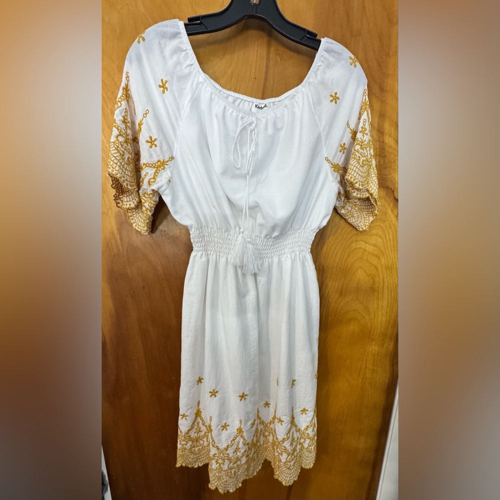Anthropologie White Dress with Gold Embroidery - Picture 6 of 12